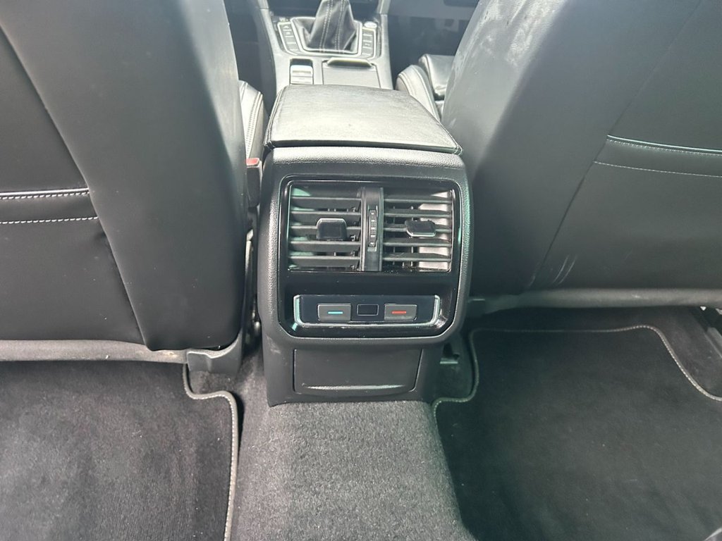 Used Volkswagen Passat 2020 for sale - 76267158: Photo 32