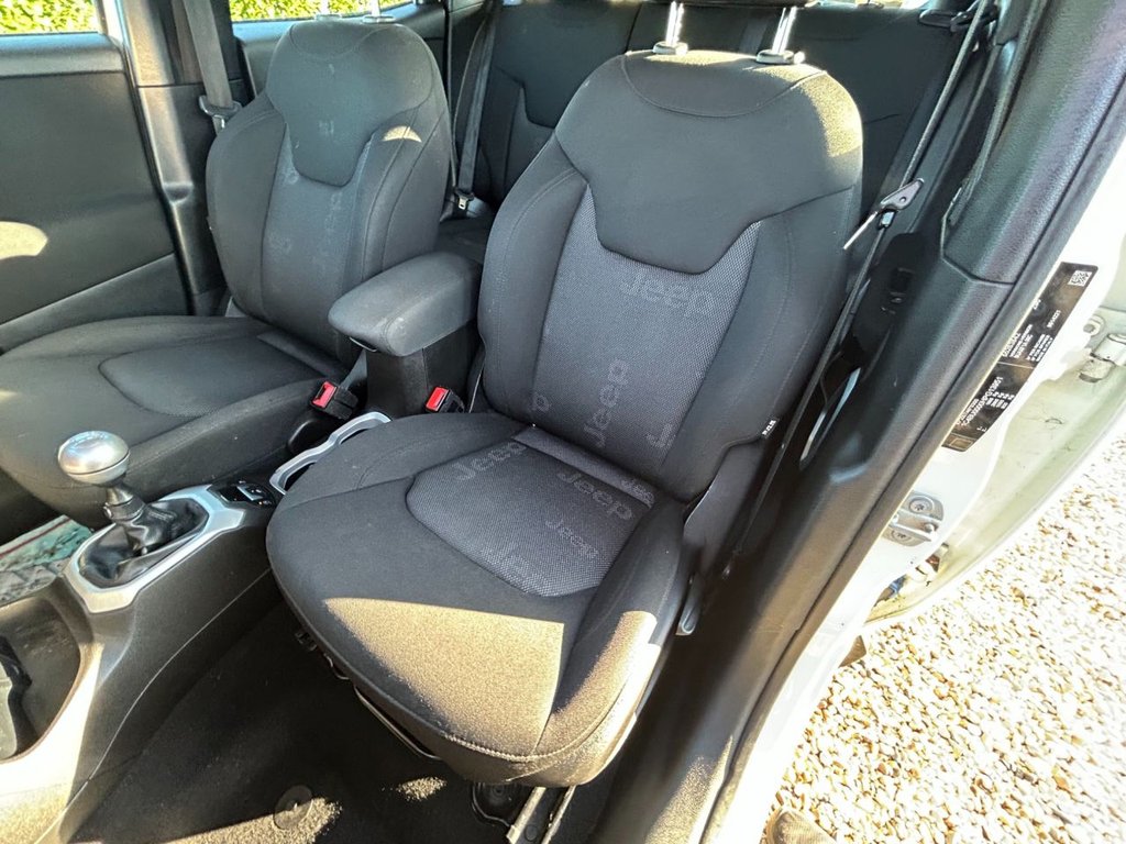 Used Jeep Renegade 2018 for sale - 77941673: Photo 18