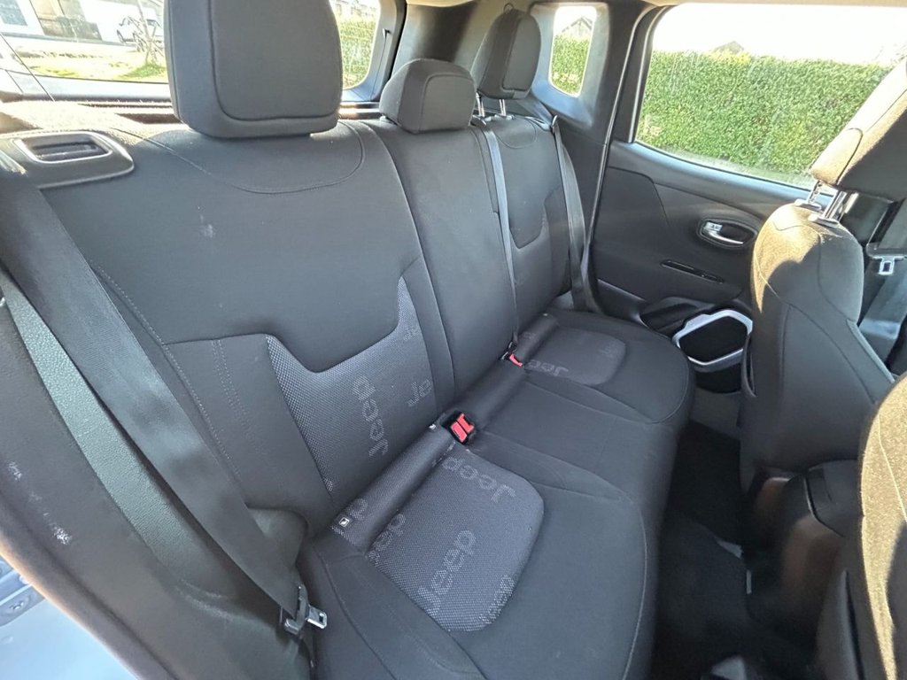 Used Jeep Renegade 2018 for sale - 77941673: Photo 25