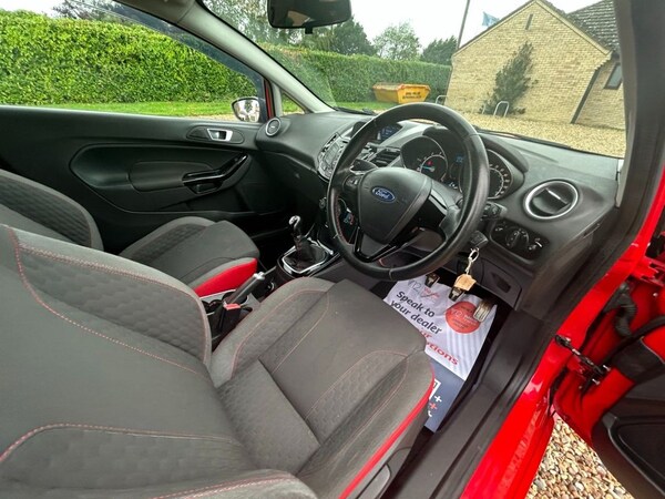 Used Ford Fiesta 2016 for sale - 75473565: Photo 28