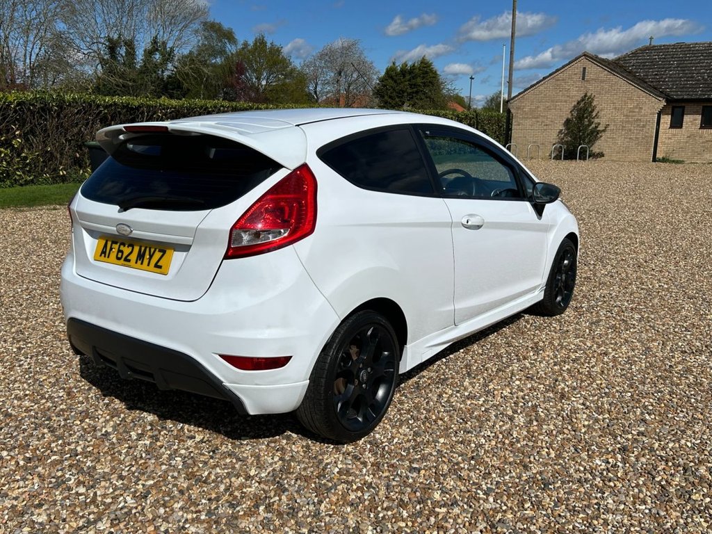 Used Ford Fiesta 2012 for sale - 77849743: Photo 12