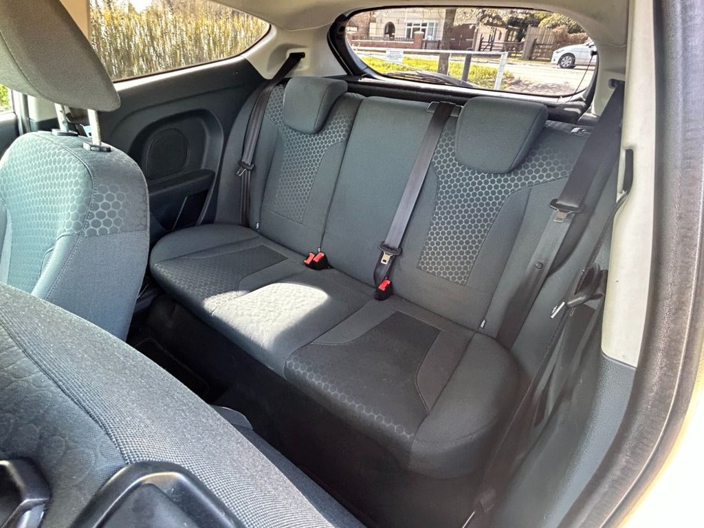 Used Ford Fiesta 2012 for sale - 77849743: Photo 18