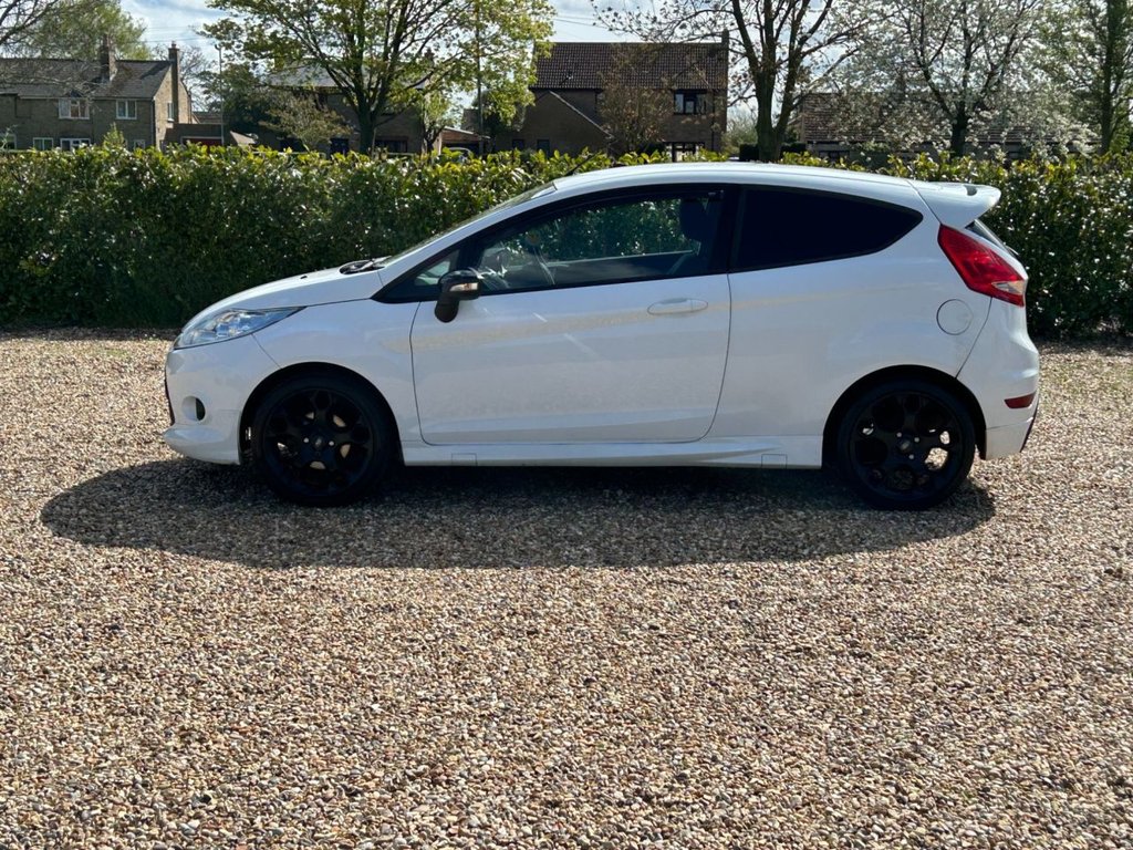 Used Ford Fiesta 2012 for sale - 77849743: Photo 8