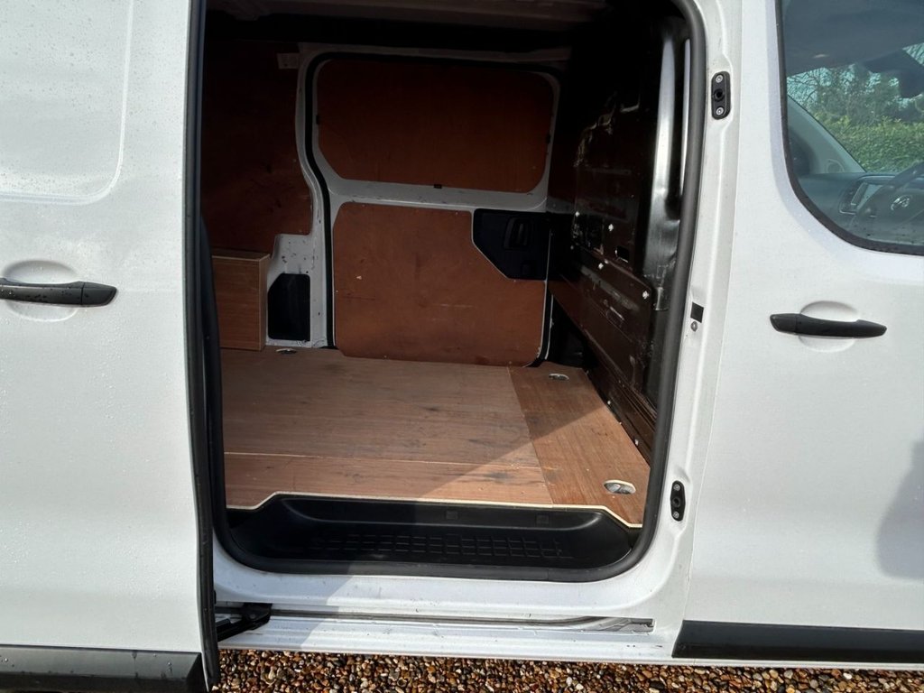 Used Vauxhall Vivaro 2022 for sale - 77499158: Photo 29