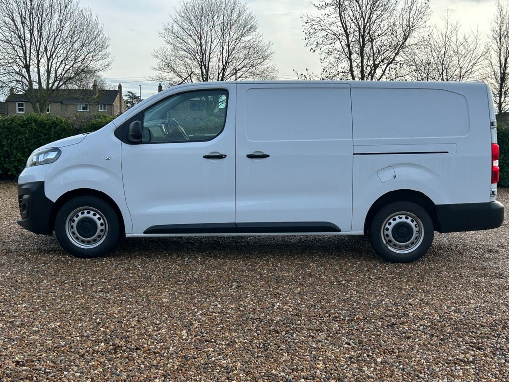 Used Vauxhall Vivaro 2022 for sale - 77499158: Photo 9