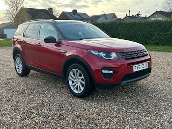 Used Land Rover Discovery Sport 2017 for sale - 76868210: Photo