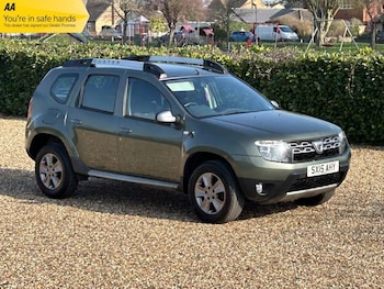 Used Dacia Duster 2015 for sale - 77667281: Photo