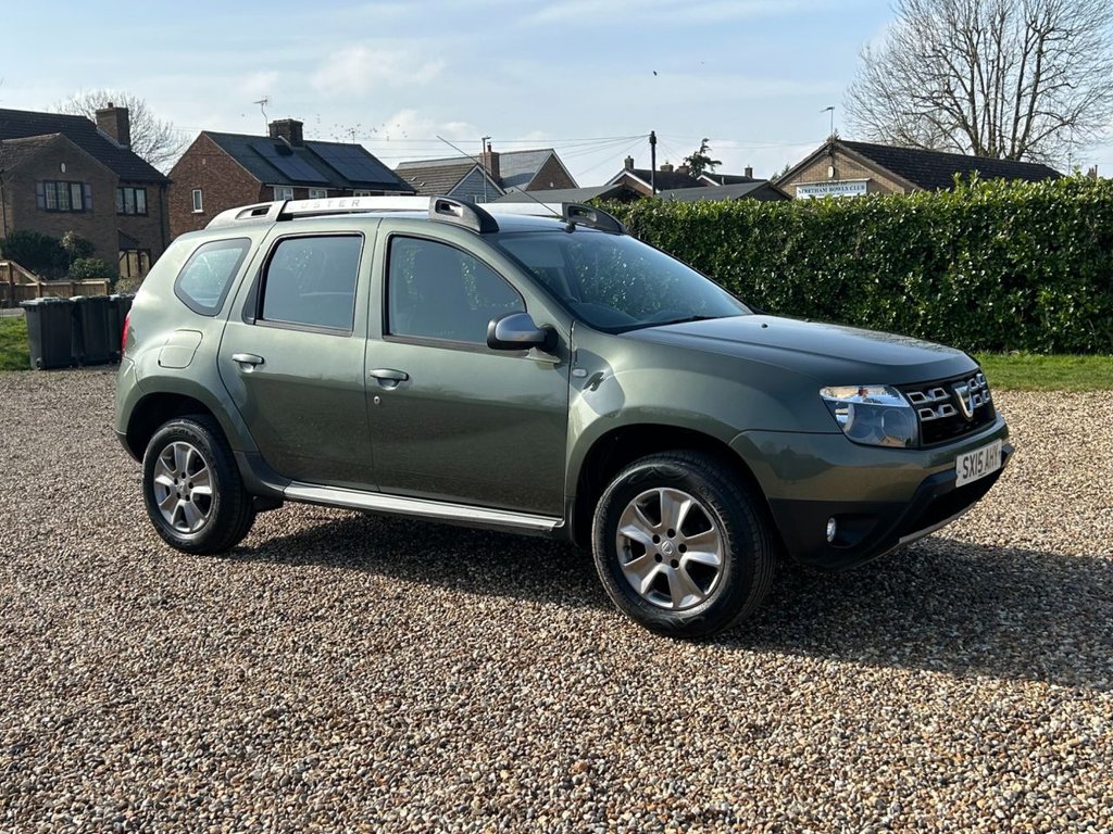 Used Dacia Duster 2015 for sale - 77667281: Photo 2