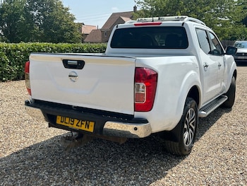 Used Nissan Navara 2019 for sale - 79250126: Photo