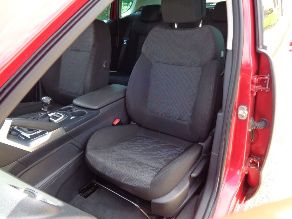 Used Peugeot 3008 2010 for sale - 76406254: Photo 15