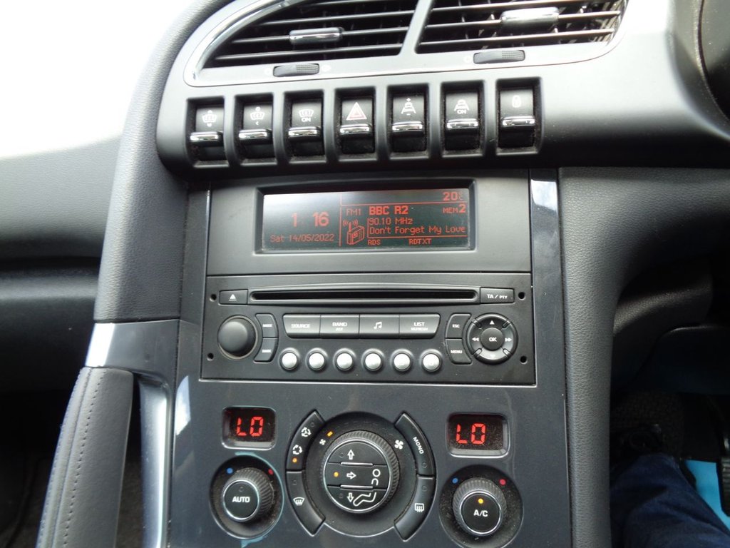 Used Peugeot 3008 2010 for sale - 76406254: Photo 25