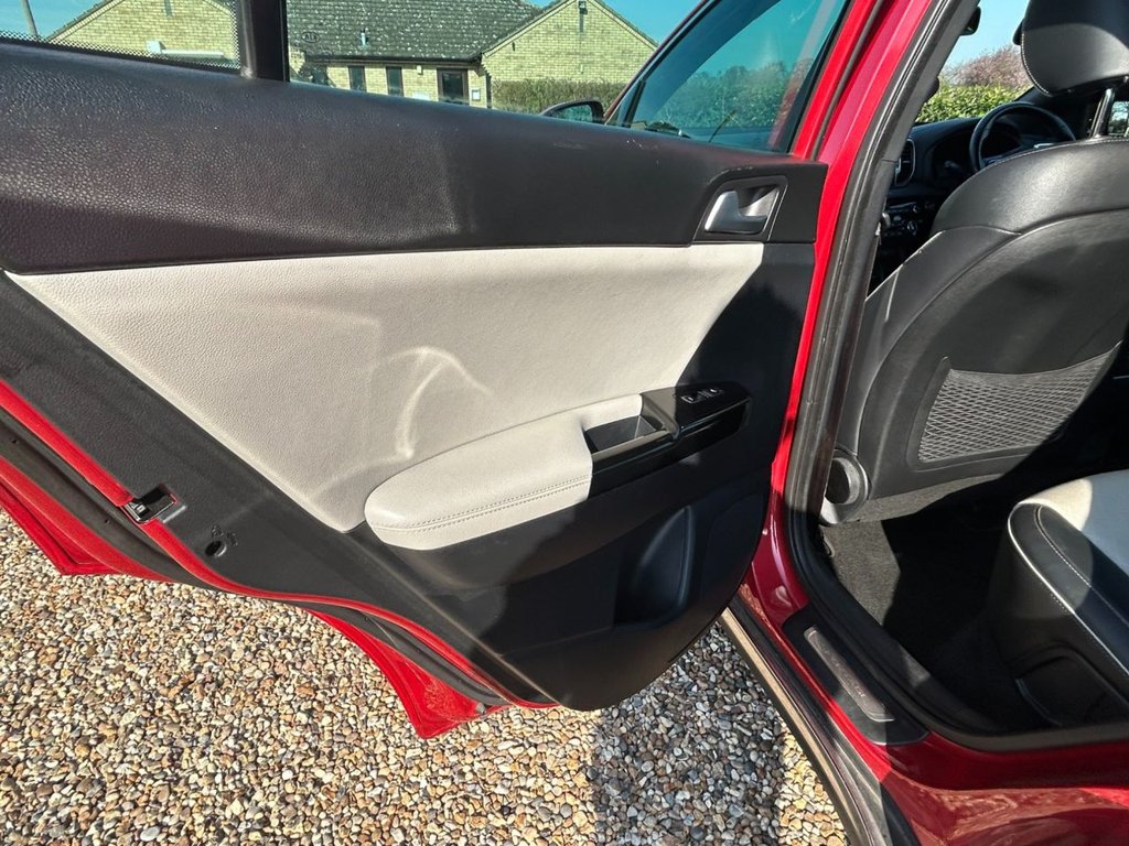 Used Kia Sportage 2017 for sale - 77959745: Photo 33