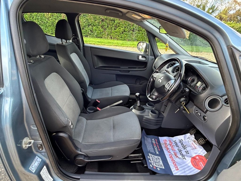 Used Mitsubishi Colt 2009 for sale - 76345650: Photo 28