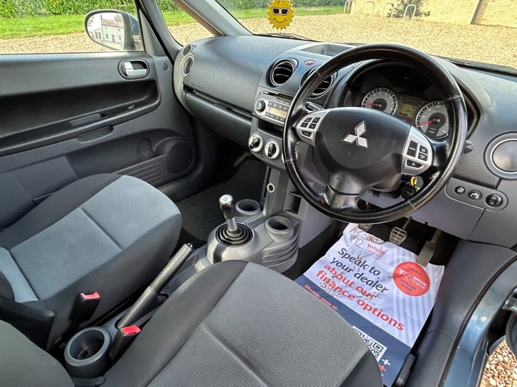 Used Mitsubishi Colt 2009 for sale - 76345650: Photo 30