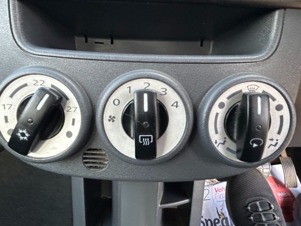 Used Mitsubishi Colt 2009 for sale - 76345650: Photo 33