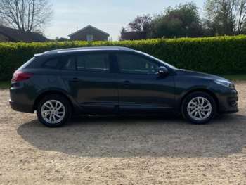Used Renault Megane 2014 for sale - 74391534: Photo