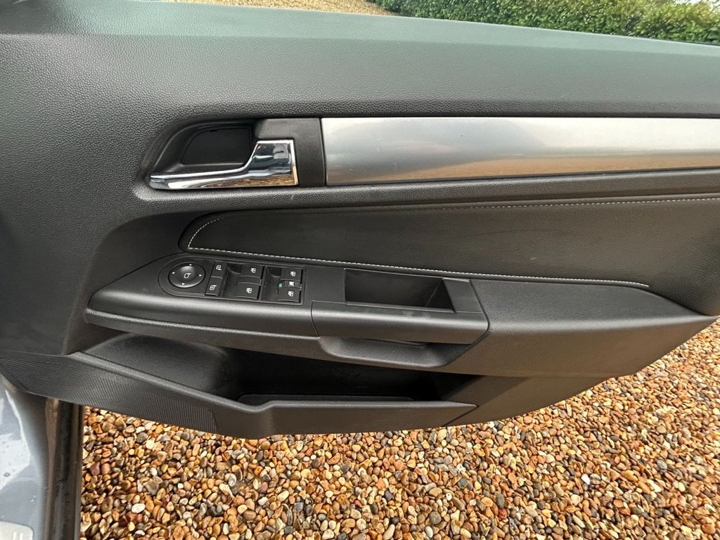 Used Vauxhall Astra 2007 for sale - 76267250: Photo 44