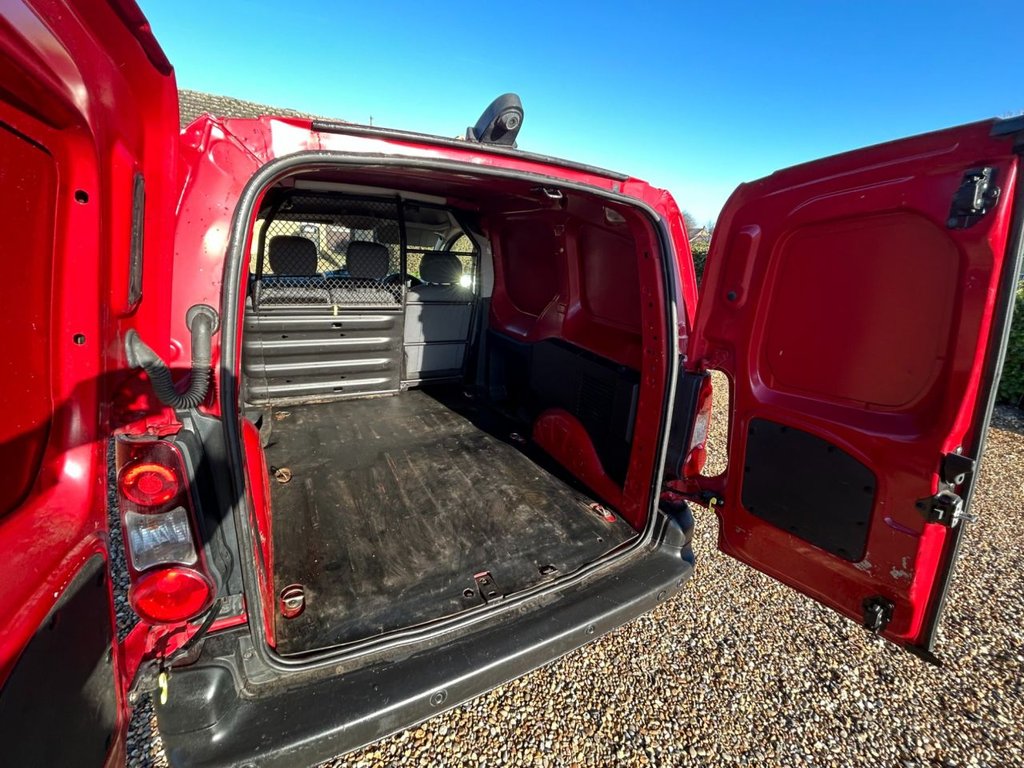 Used Citroen Berlingo 2014 for sale - 76655171: Photo 21