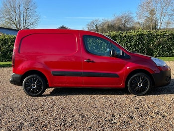 Used Citroen Berlingo 2014 for sale - 76655171: Photo