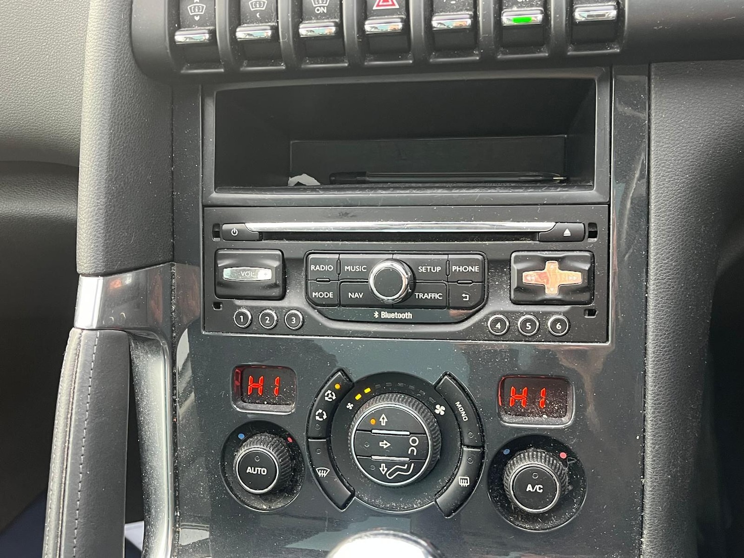 Used Peugeot 3008 2014 for sale - 77411269: Photo 23