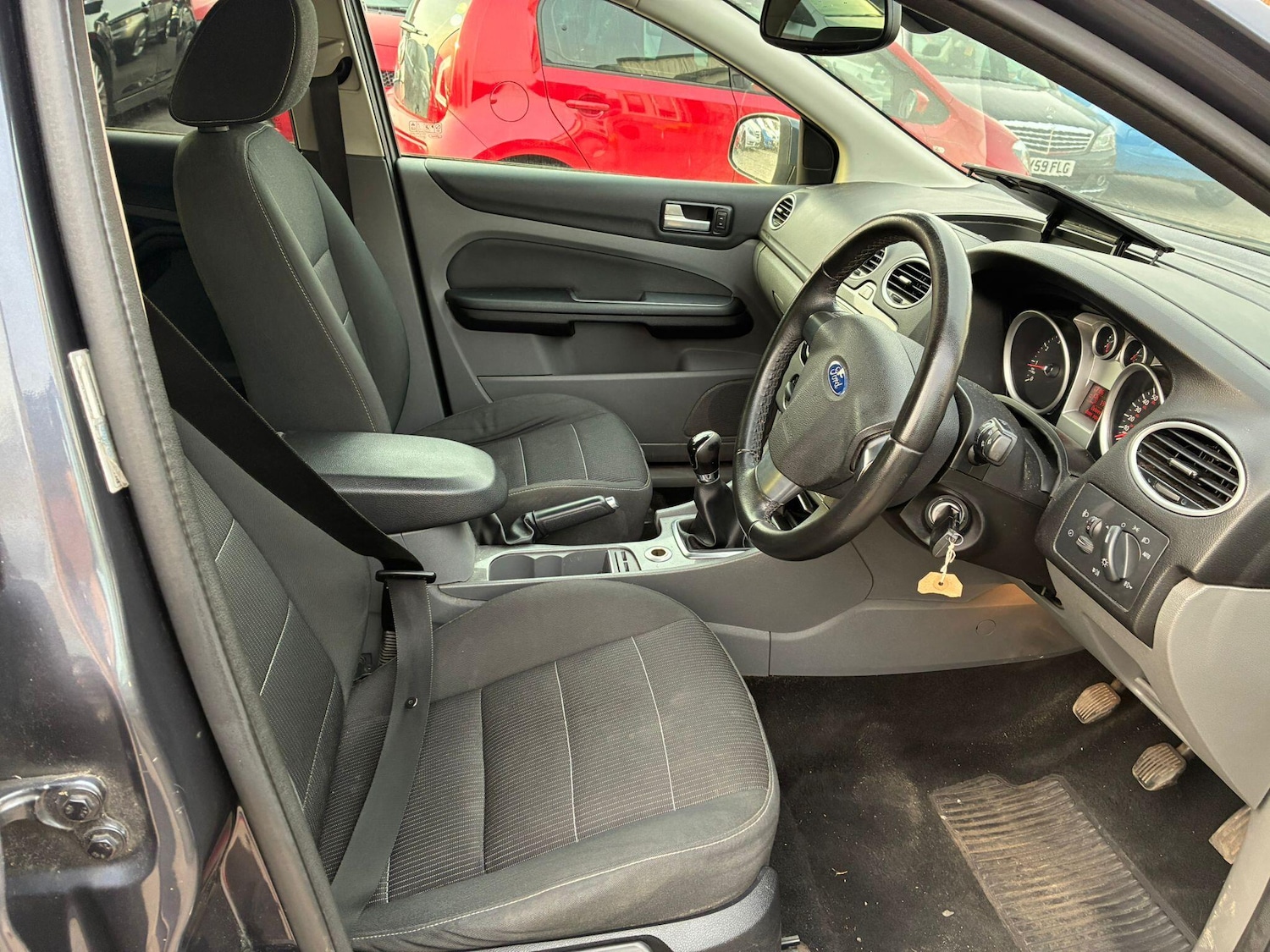 Used Ford Focus 2009 for sale - 77969847: Photo 9