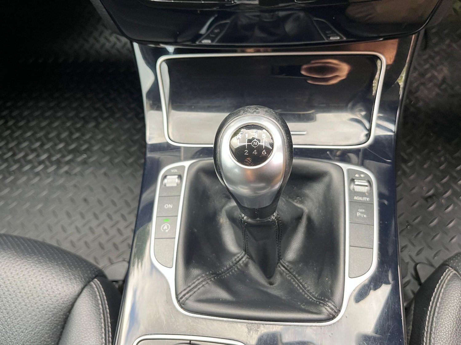 Vehicle 48