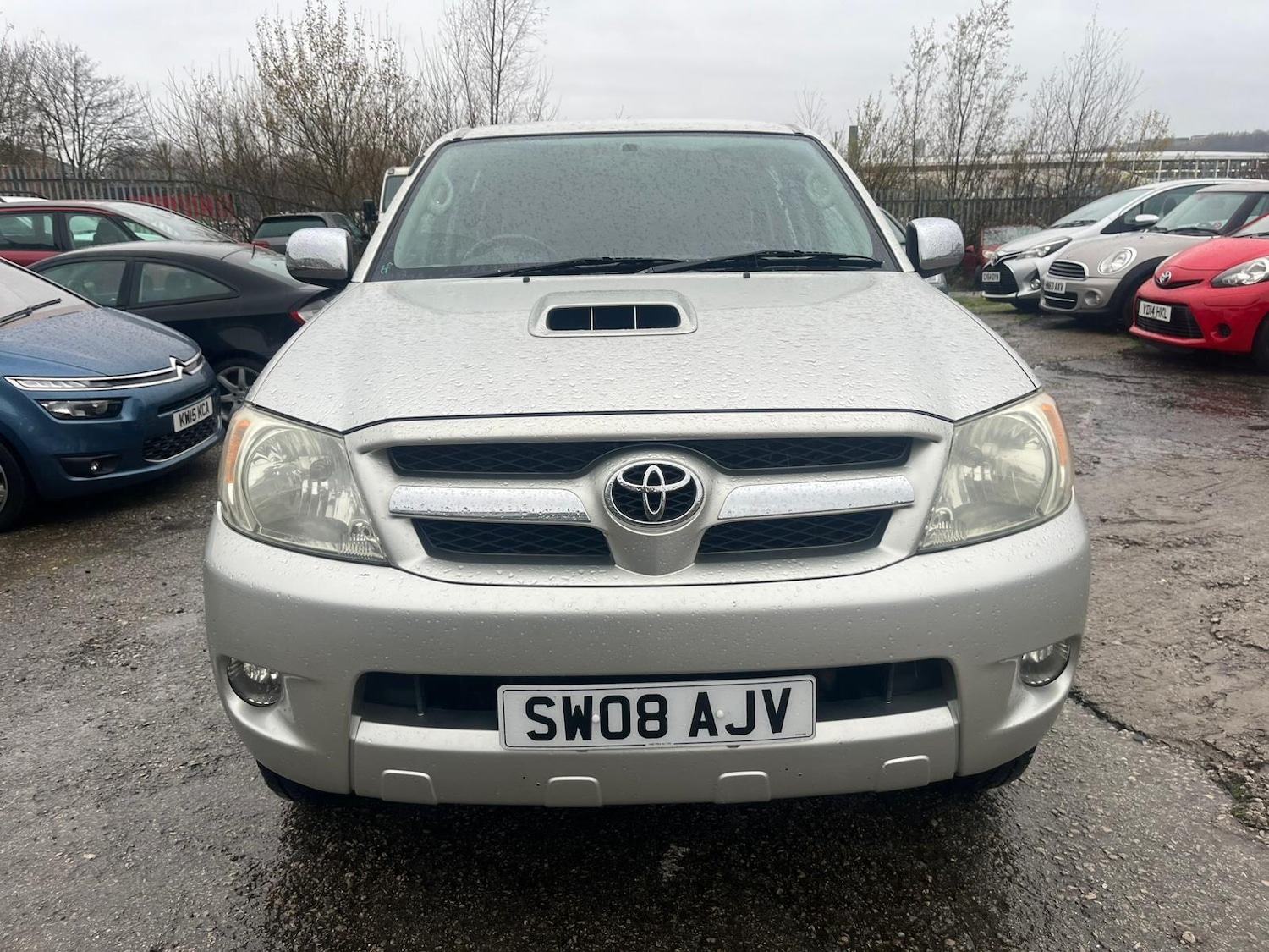 Used Toyota Hilux 2008 for sale - 76824750: Photo 2