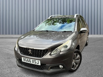 Used Peugeot 2008 2016 for sale - 79453654: Photo
