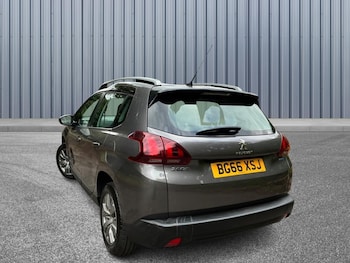 Used Peugeot 2008 2016 for sale - 79453654: Photo