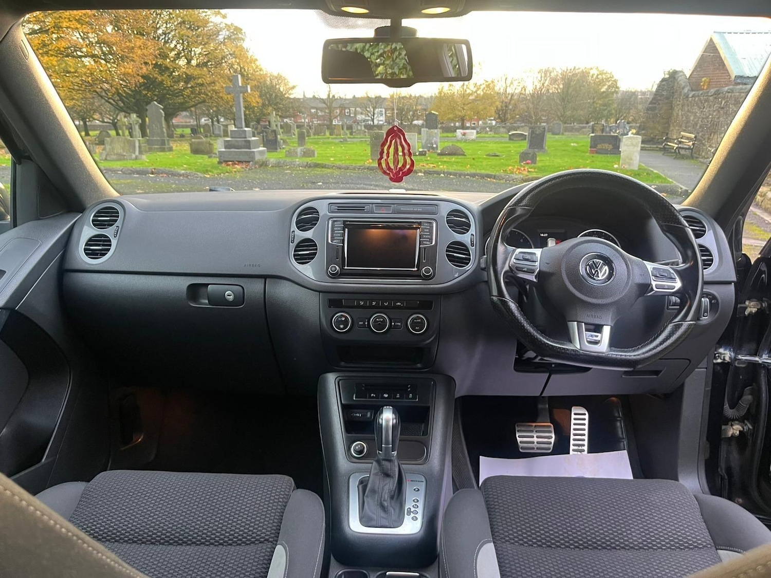 Used Volkswagen Tiguan 2015 for sale - 76498840: Photo 10