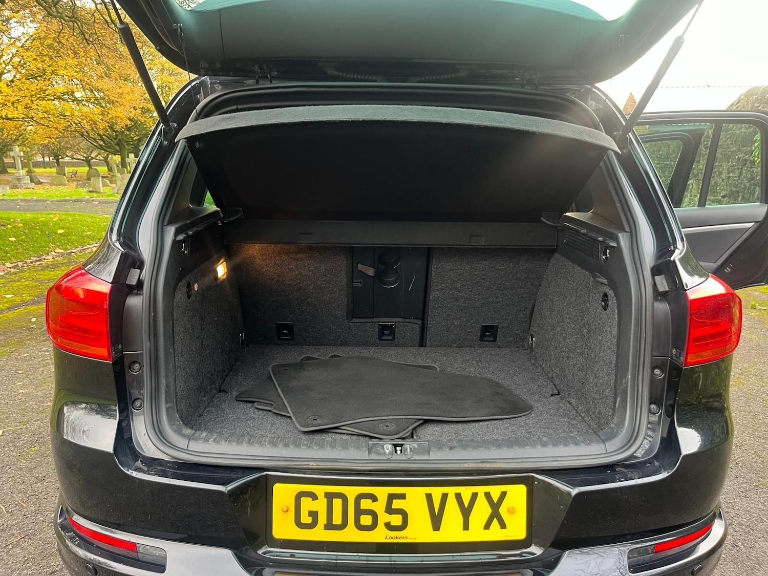 Used Volkswagen Tiguan 2015 for sale - 76498840: Photo 19