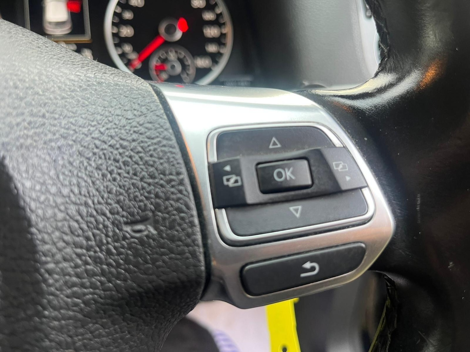 Used Volkswagen Tiguan 2015 for sale - 76498840: Photo 35