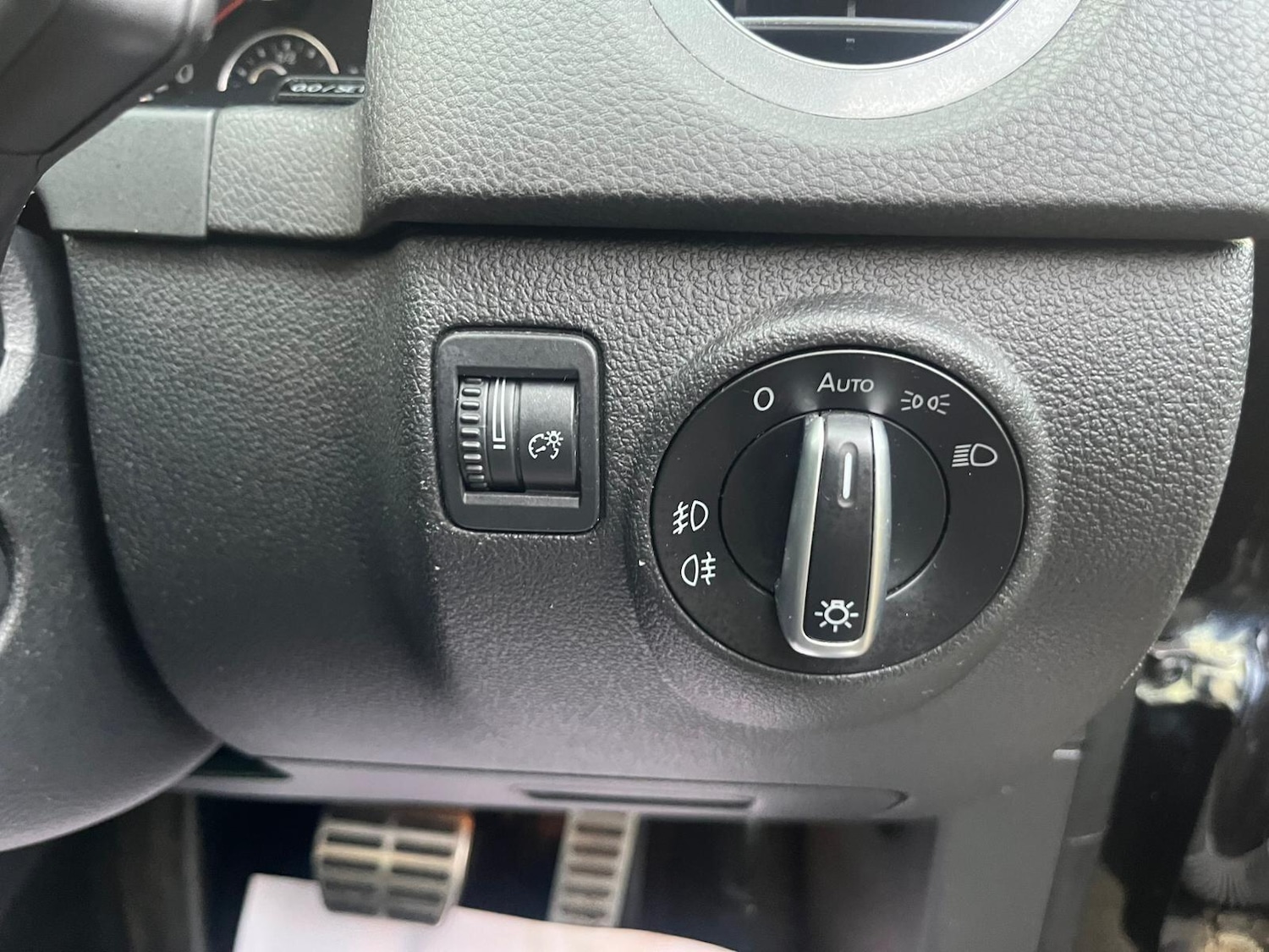 Used Volkswagen Tiguan 2015 for sale - 76498840: Photo 37