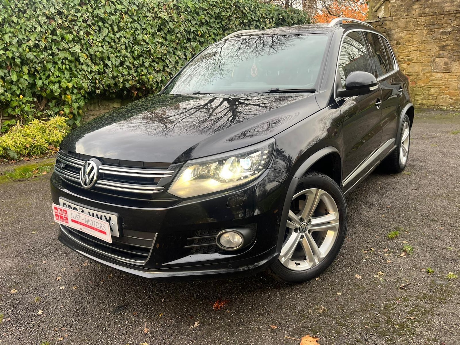 Used Volkswagen Tiguan 2015 for sale - 76498840: Photo 63