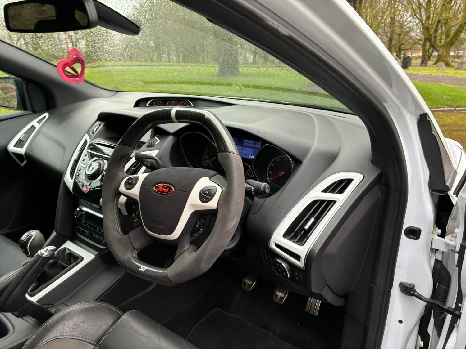 Used Ford Focus 2013 for sale - 77410850: Photo 28