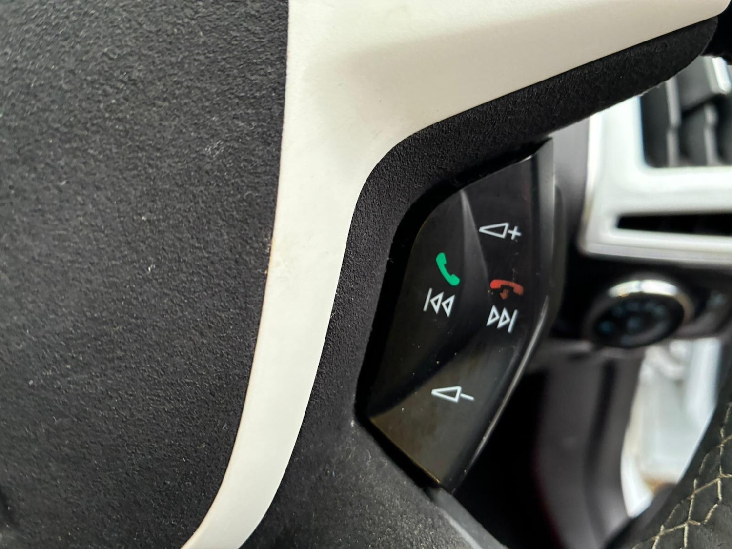 Used Ford Focus 2013 for sale - 77410850: Photo 36