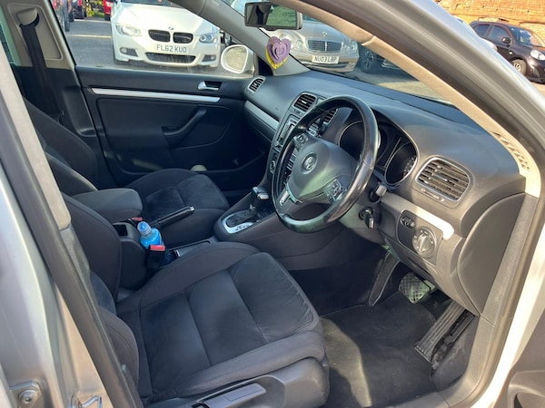 Used Volkswagen Golf 2010 for sale - 76246597: Photo 13