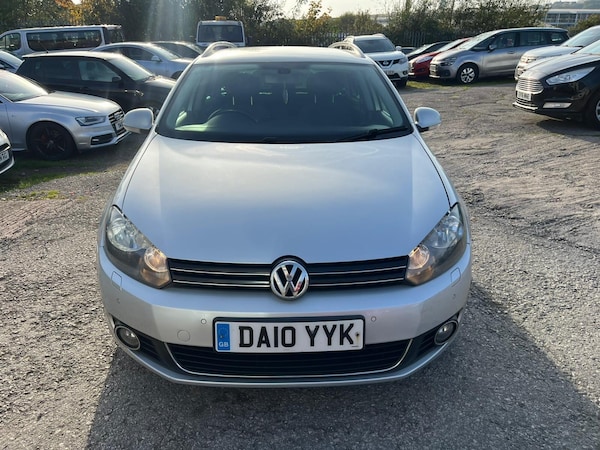 Used Volkswagen Golf 2010 for sale - 76246597: Photo 2