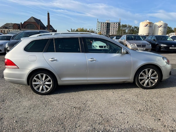 Used Volkswagen Golf 2010 for sale - 76246597: Photo 8