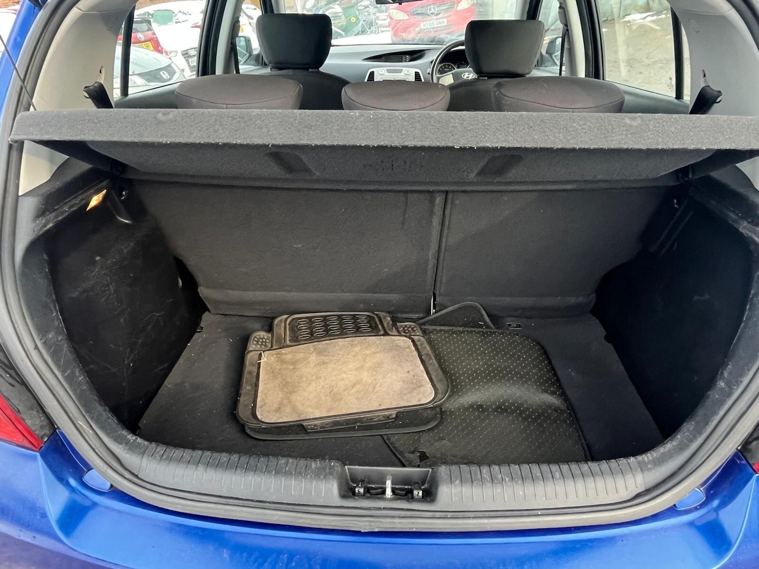 Used Hyundai i20 2010 for sale - 77120075: Photo 11