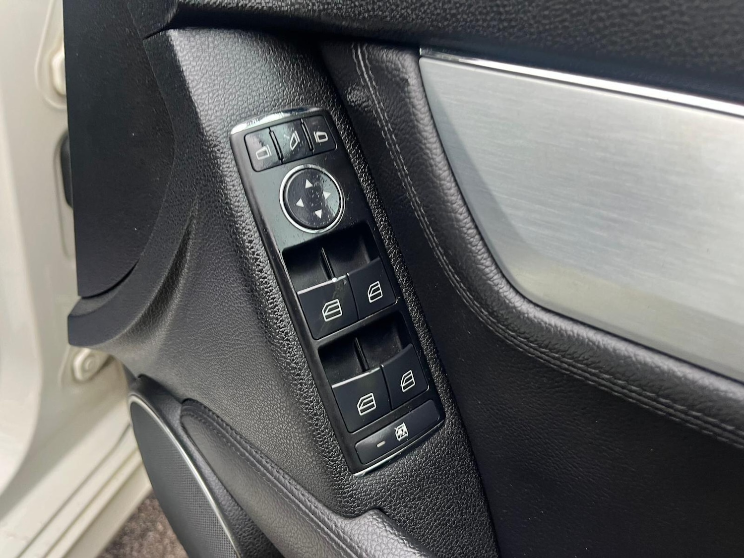 Used Mercedes-Benz C Class for sale - 76990915: Photo 26