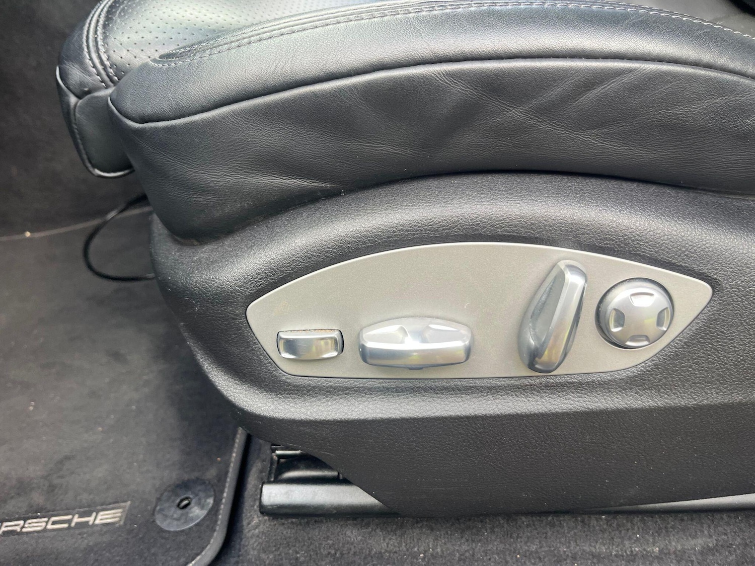 Used Porsche Macan 2018 for sale - 76988911: Photo 16