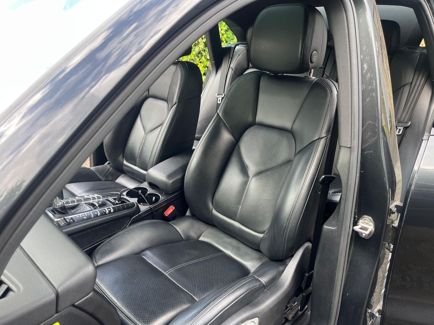 Used Porsche Macan 2018 for sale - 76988911: Photo 17