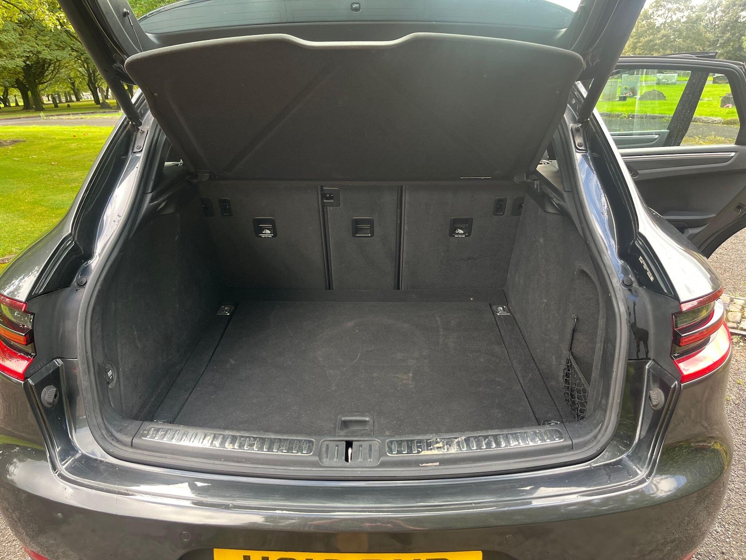 Used Porsche Macan 2018 for sale - 76988911: Photo 23