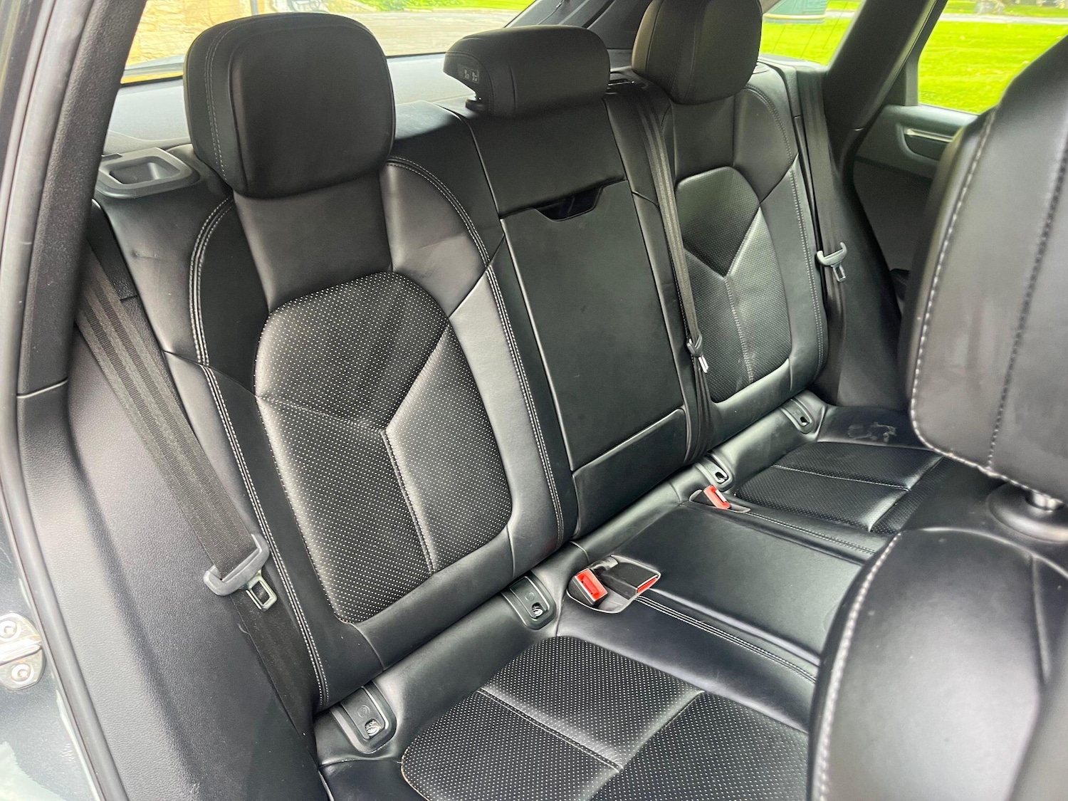 Used Porsche Macan 2018 for sale - 76988911: Photo 24