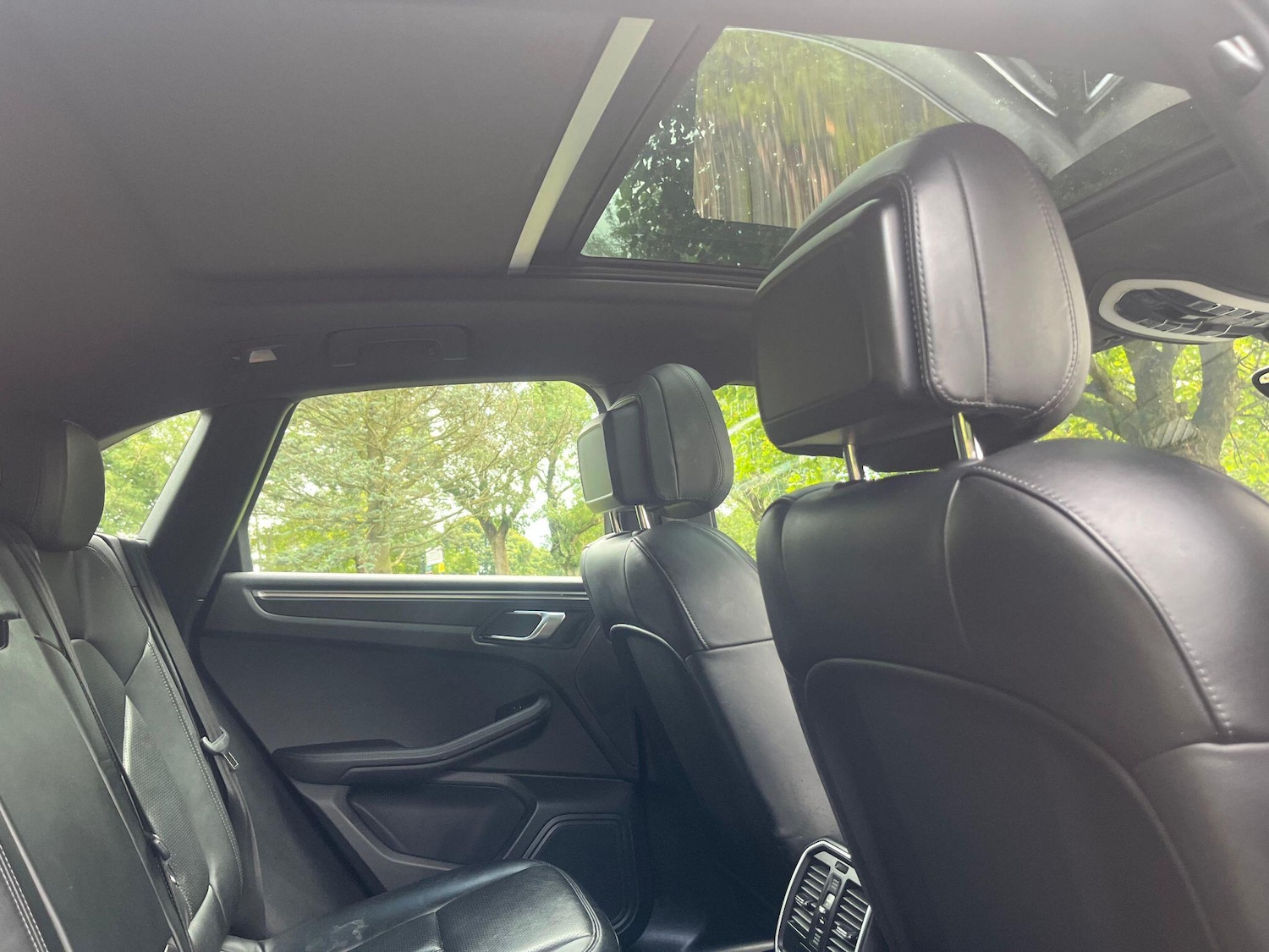 Used Porsche Macan 2018 for sale - 76988911: Photo 27