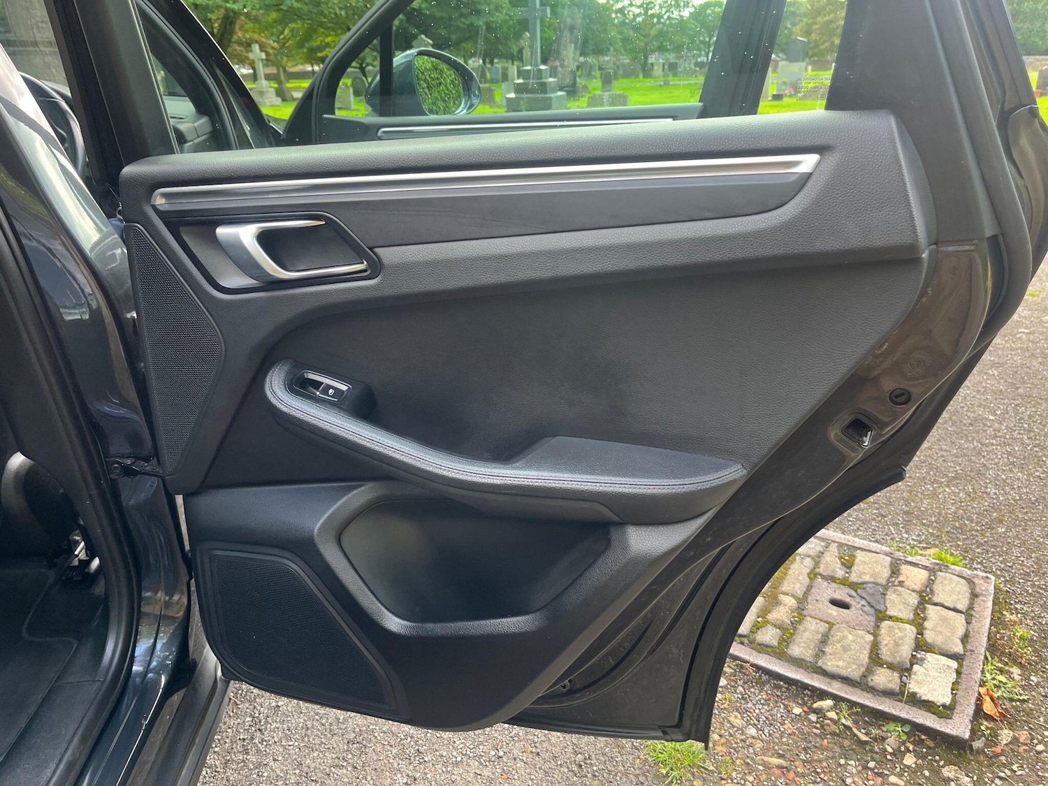 Used Porsche Macan 2018 for sale - 76988911: Photo 28