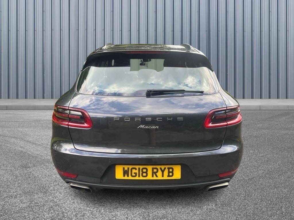 Used Porsche Macan 2018 for sale - 76988911: Photo 5