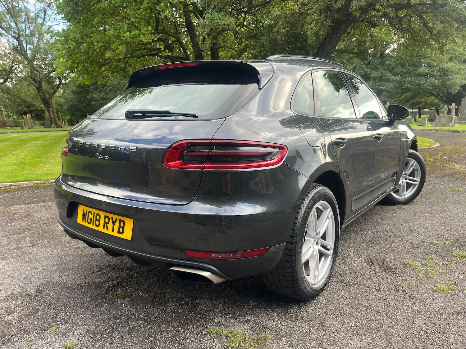 Used Porsche Macan 2018 for sale - 76988911: Photo 91