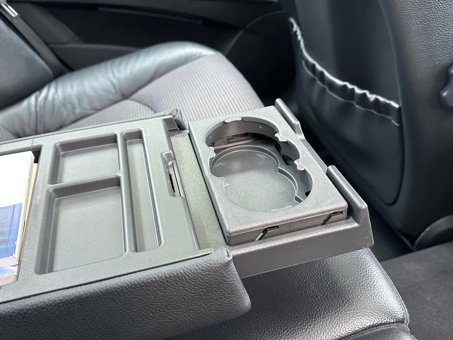 Used Mercedes-Benz E Class 2003 for sale - 76993972: Photo 27